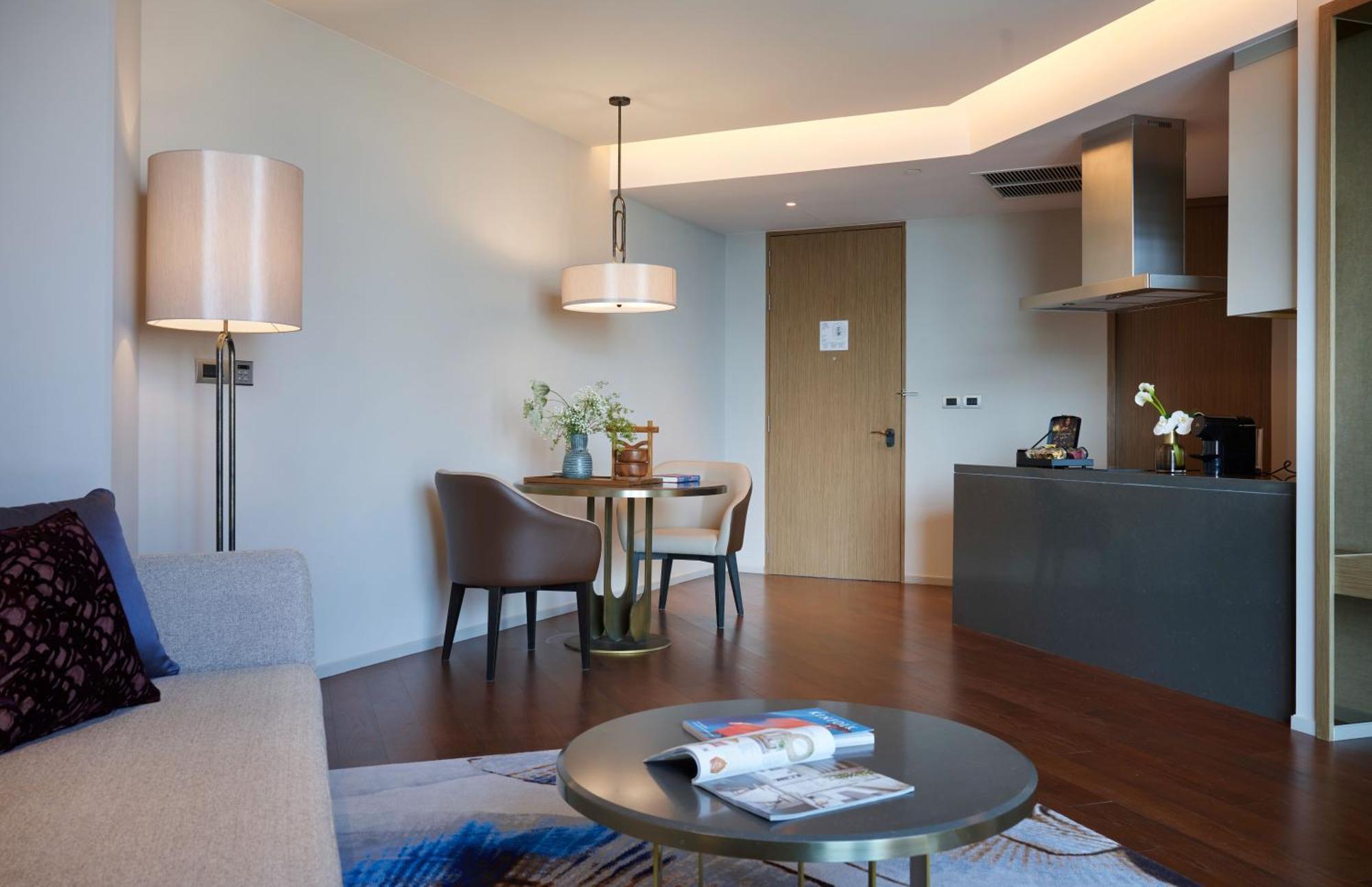 Chatrium Grand בנגקוק מראה חיצוני תמונה A suite at the hotel